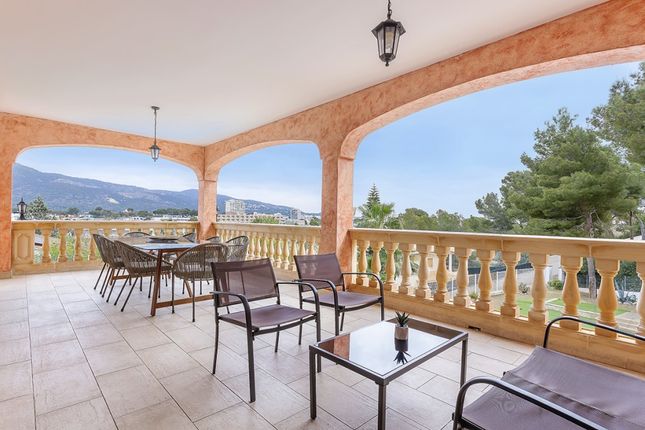 Villa for sale in Spain, Mallorca, Calvià, Palmanova