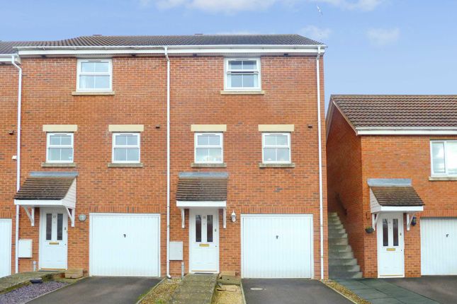 3 bed semi-detached house to rent in Sawyer Road, Abbey Meads, Swindon, Swindon, Wiltshire SN25