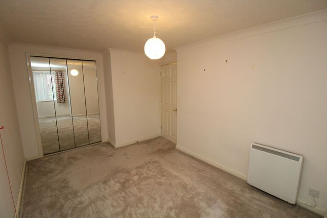 11, Albany Court, Paignton photo 3