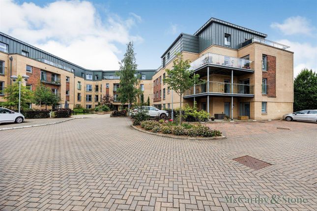 2-bed flat on 25 Barnton Grove, Edinburgh, £395,000