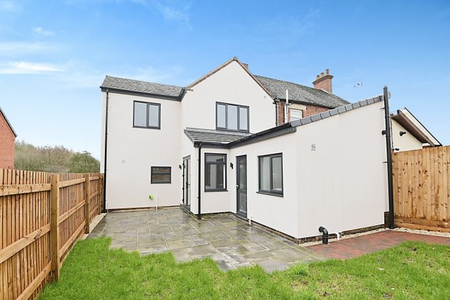 Detached house for sale in Woodville Road, Overseal, Swadlincote, Derbyshire
