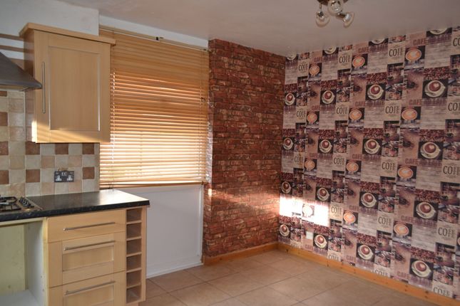 50 Woodcroft, Telford photo 2