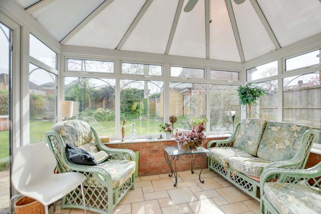 3 Sedgebrook Road, Leicester photo 3