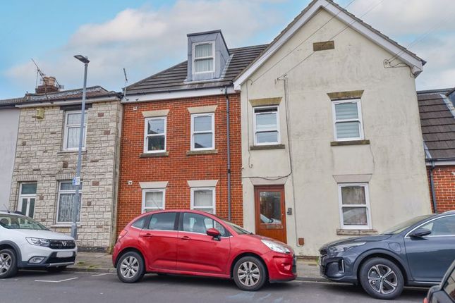 Flat for sale in Paulsgrove Road, Portsmouth