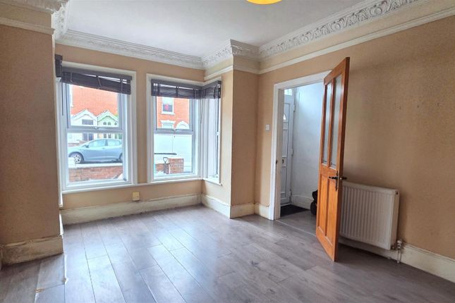 33, Suffield Road, Gorleston photo 2