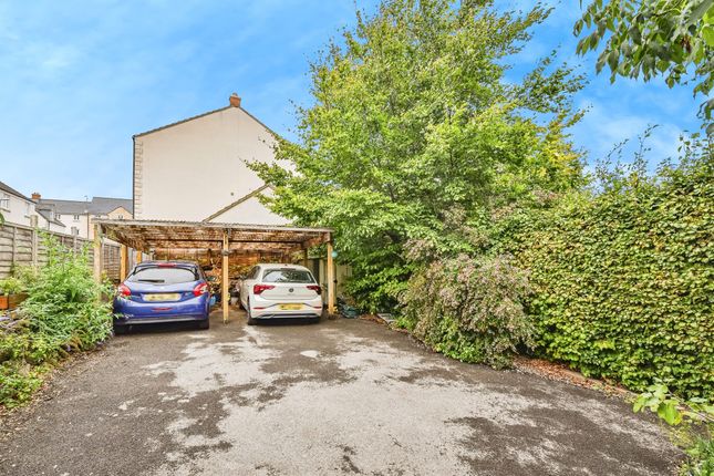 47, Butts Hill, Frome photo 3