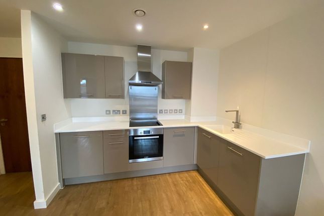 Apartment 81, The Bank Tower , Sheepcote Street, Birmingham photo 4
