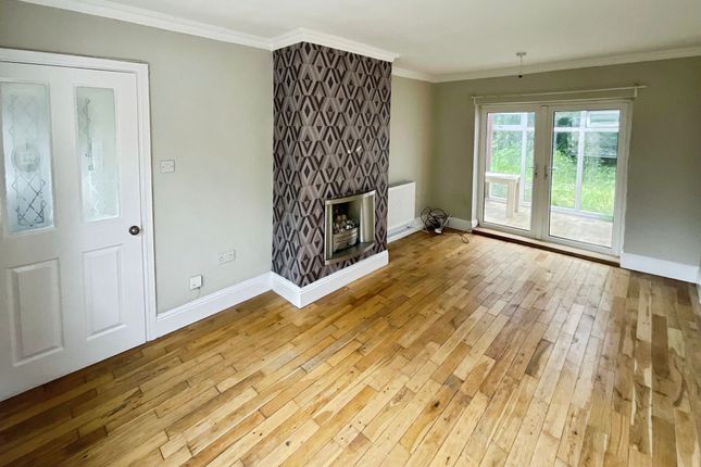 23 Ribchester Avenue, Burnley photo 4