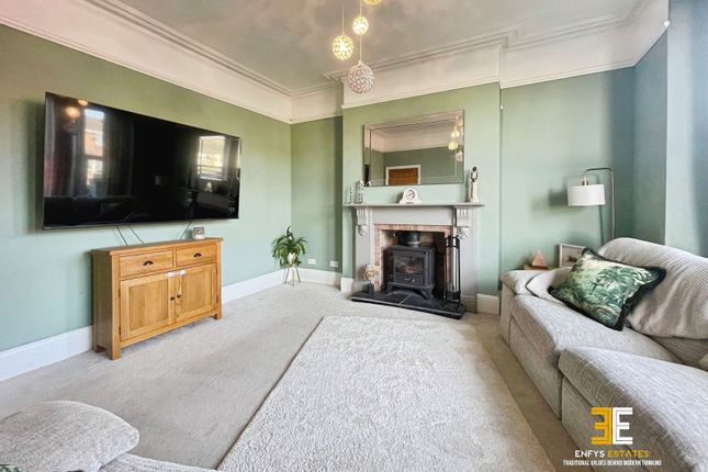 111, Trinity Avenue, Llandudno photo 2
