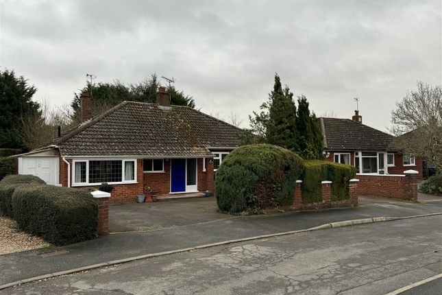 Thumbnail Detached bungalow for sale in Colledge Close, Brinklow, Rugby