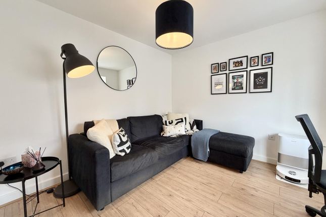4, Comma Gardens, Leeds photo 4