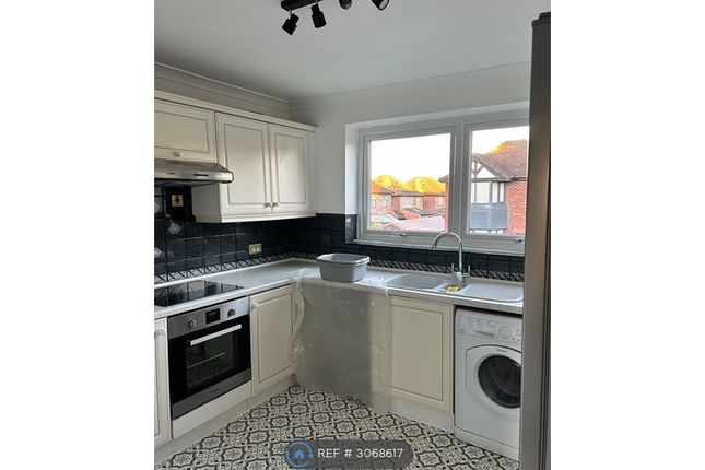 Willow Lawn, Arran Court, Cheadle Hulme, Cheadle photo 5