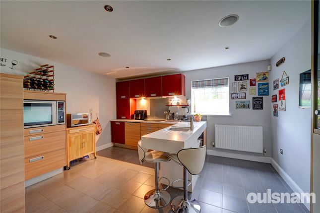 Flat 11, Forhill Court,, Lea End Lane, Worcestershire photo 3