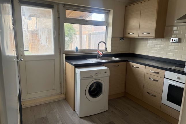 2, Floyd Road, Bury St. Edmunds photo 5