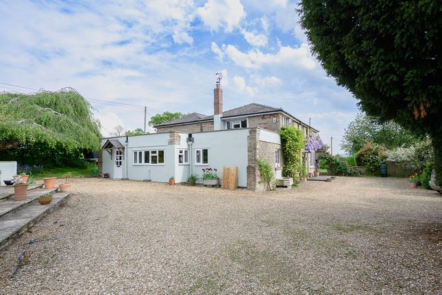 2-The Coach House-54