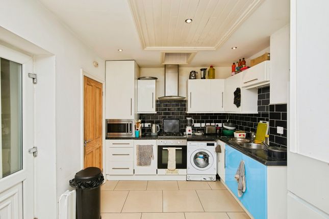 18, Olive Street, Derby photo 3