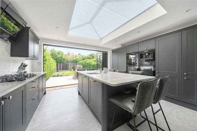 61, Lennard Road, Sevenoaks photo 2