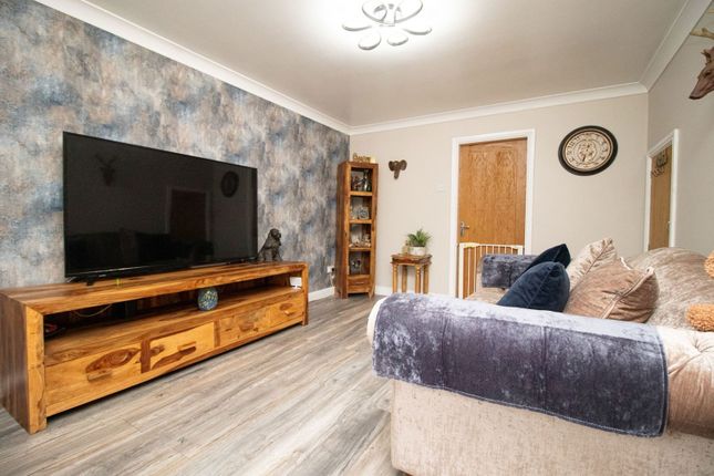 3, Field Lane, Barnsley photo 2