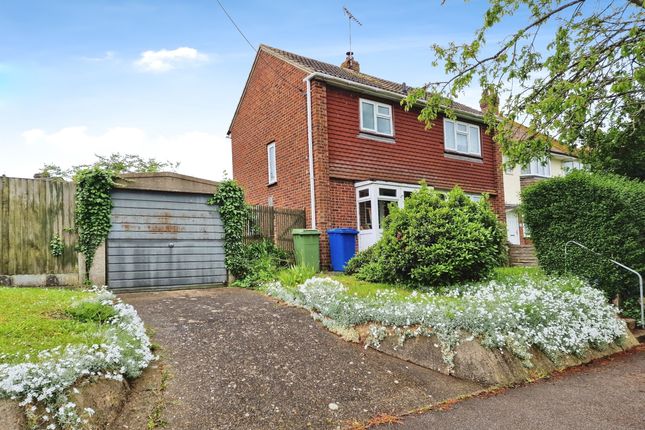Thumbnail Detached house for sale in Lower Road, Faversham