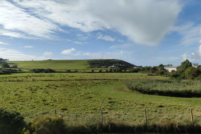 3, Bramble Drive, Bridport photo 2