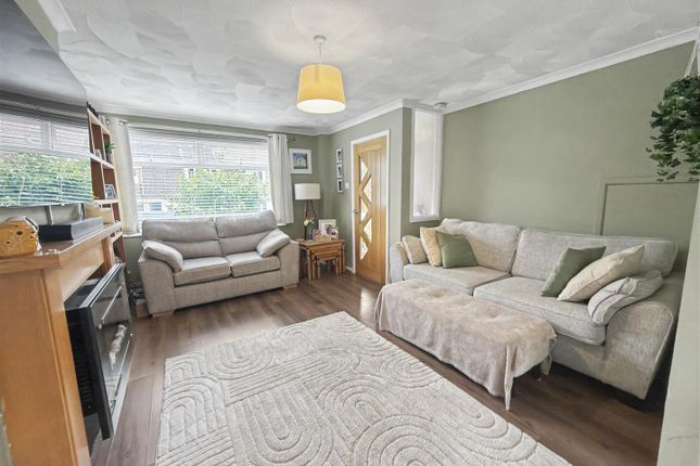 30, Greenhill Road, Newton Aycliffe photo 3