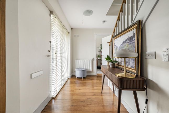 27, Vicarage Way, Trumpington photo 4