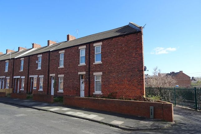 Thumbnail Flat for sale in Victoria Crescent, North Shields