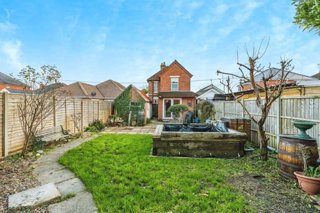 Detached house for sale in Mayfield Avenue, Totton, Southampton