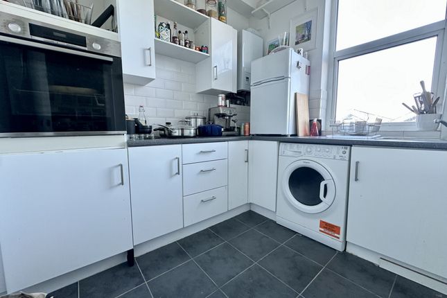 Flat 3, 473, City Link Court, New Cross photo 2