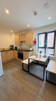 Page Apartments, Edward St, Sheffield photo 5