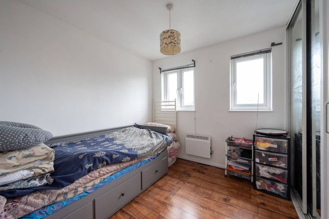Terraced house to rent in Keats Close, South Wimbledon, London