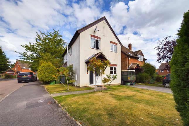 Thumbnail Detached house to rent in St Marys Way, Burghfield Common, Reading, Berkshire