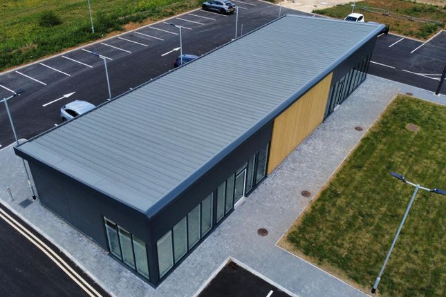 Commercial property to rent in Green Lane, Skellow, Doncaster DN6