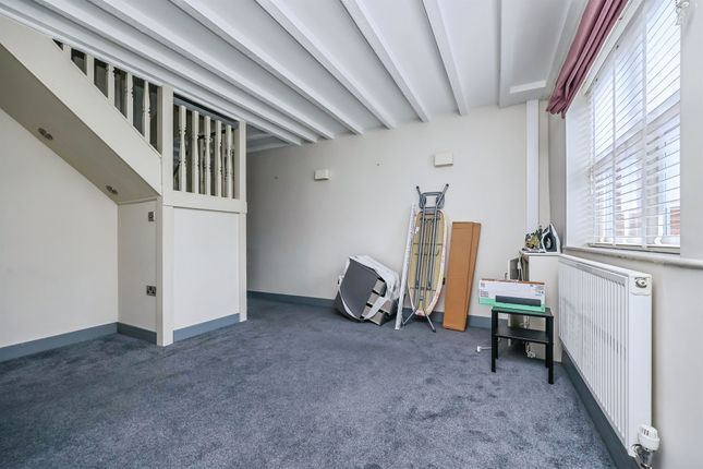 7, The Village, Ilkeston photo 3