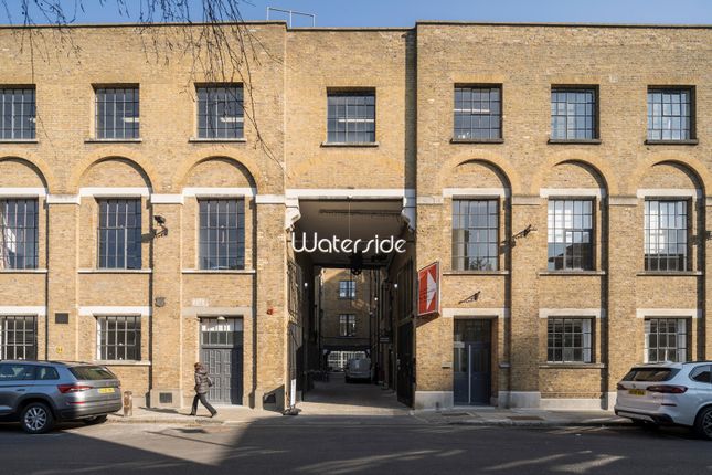 Thumbnail Office for sale in Waterside, 44-48 Wharf Road, Islington