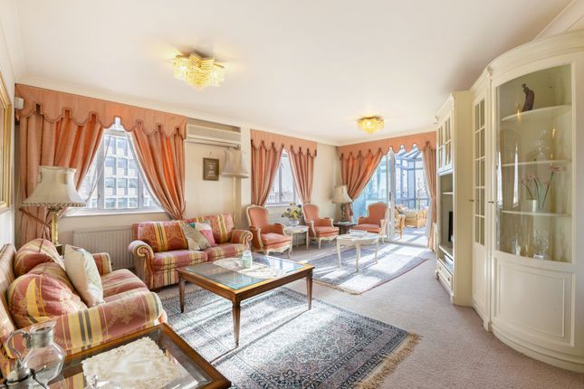 Penthouse C, Lancaster Terrace, London photo 4