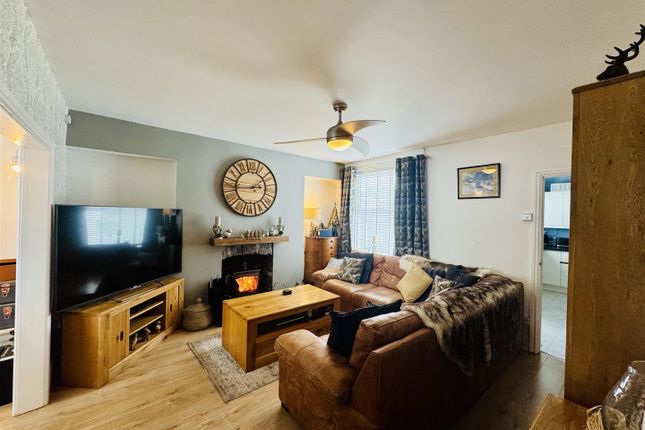 3, Aberlash Road, Ammanford photo 2