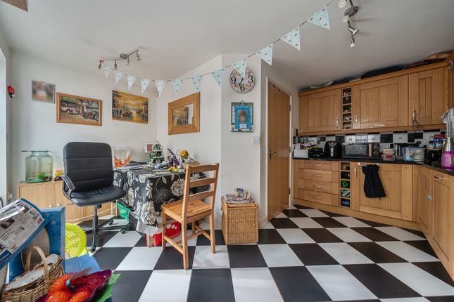 19, Blaisedell View, Somerset photo 3