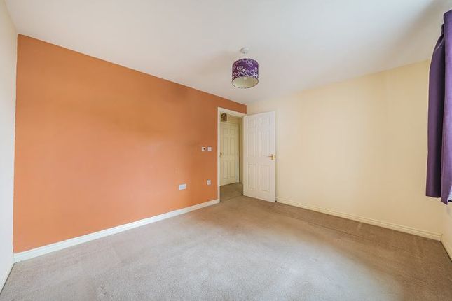 Flat for sale in Yersin Court, Swindon, Wiltshire