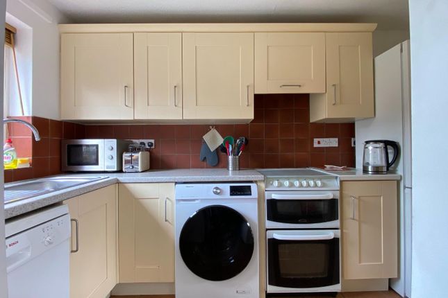 75, Hereward Close, Impington, Cambridge photo 2