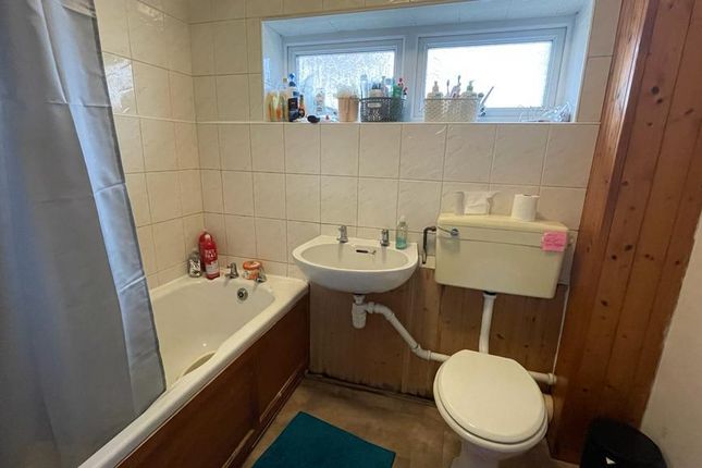 Property to rent in Cyril Child Close, Colchester
