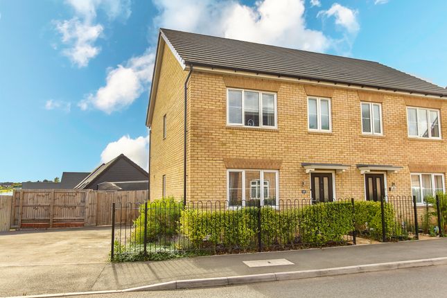3-bed house on 29, Cydonia Way, Wellingborough, £280,000
