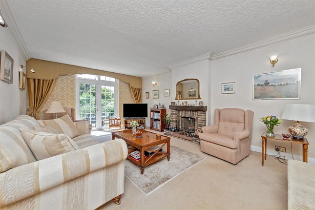 43, Bushey Hall Road, Bushey photo 4