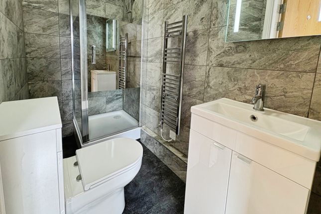 Flat 13, Heritage Hall Room 5, Crookes Valley Road, Sheffield photo 2