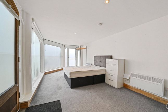 Studio for sale in River View Heights, 27 Bermondsey Wall West, London