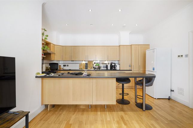 Flat 93, County Hall, South Block, 1B, Belvedere Road, London photo 2