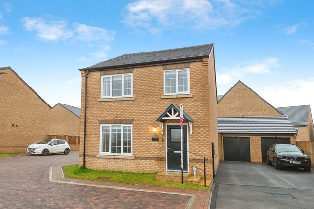 Thumbnail Detached house for sale in Fox Close, Featherstone, Pontefract