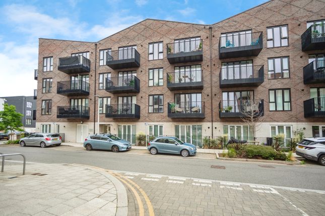 Thumbnail Flat for sale in Corys Road, Rochester