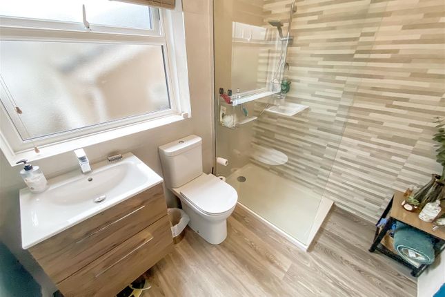 22, Westfields, Newton Aycliffe photo 4