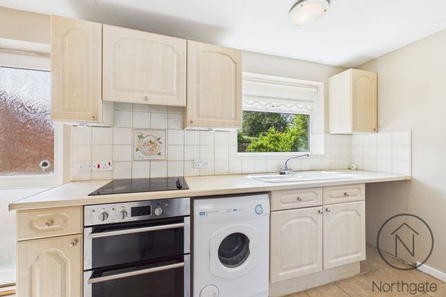 32 Mellanby Crescent, Newton Aycliffe photo 4